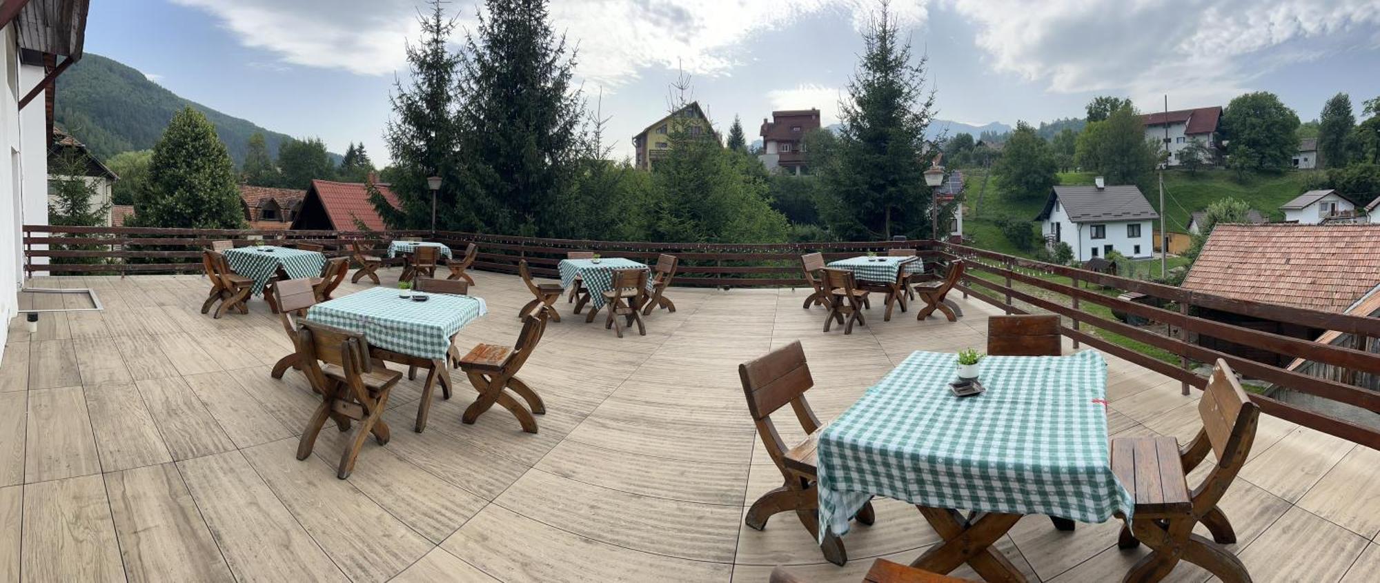 Pensiunea Miruna Moieciu de Jos Exterior foto